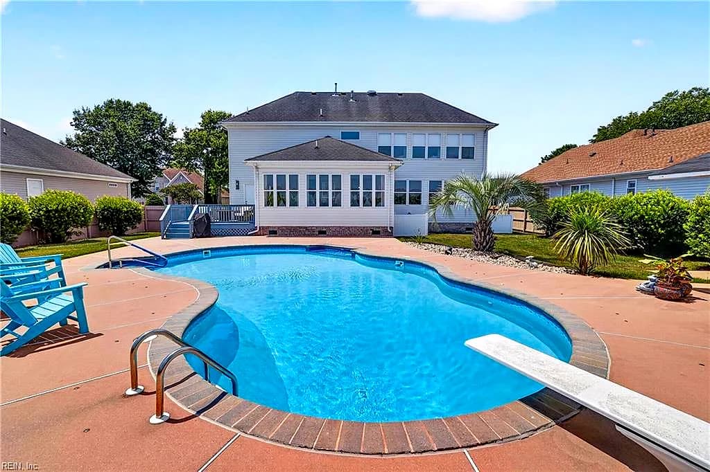 2069 Bierce DR, VIRGINIABEACH VA 23454 - Photo 3
