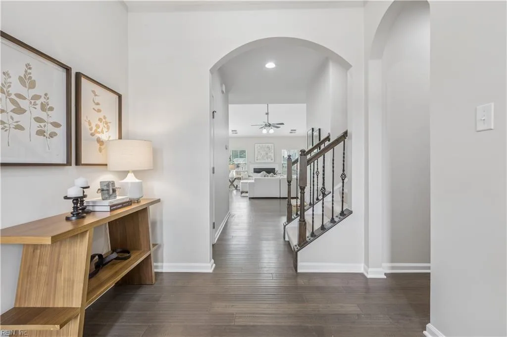 525 Caroline CIR, WILLIAMSBURG VA 23185 - Photo 5
