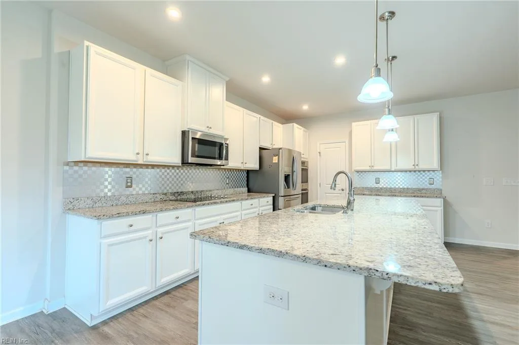 217 Farmington PL, SMITHFIELD VA 23430 thumb 9
