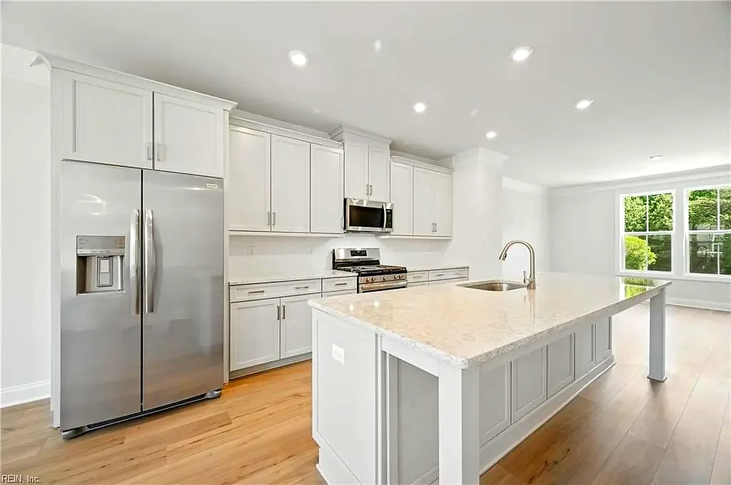 9 Bracewell LN, YORKTOWN VA 23692 thumb 10