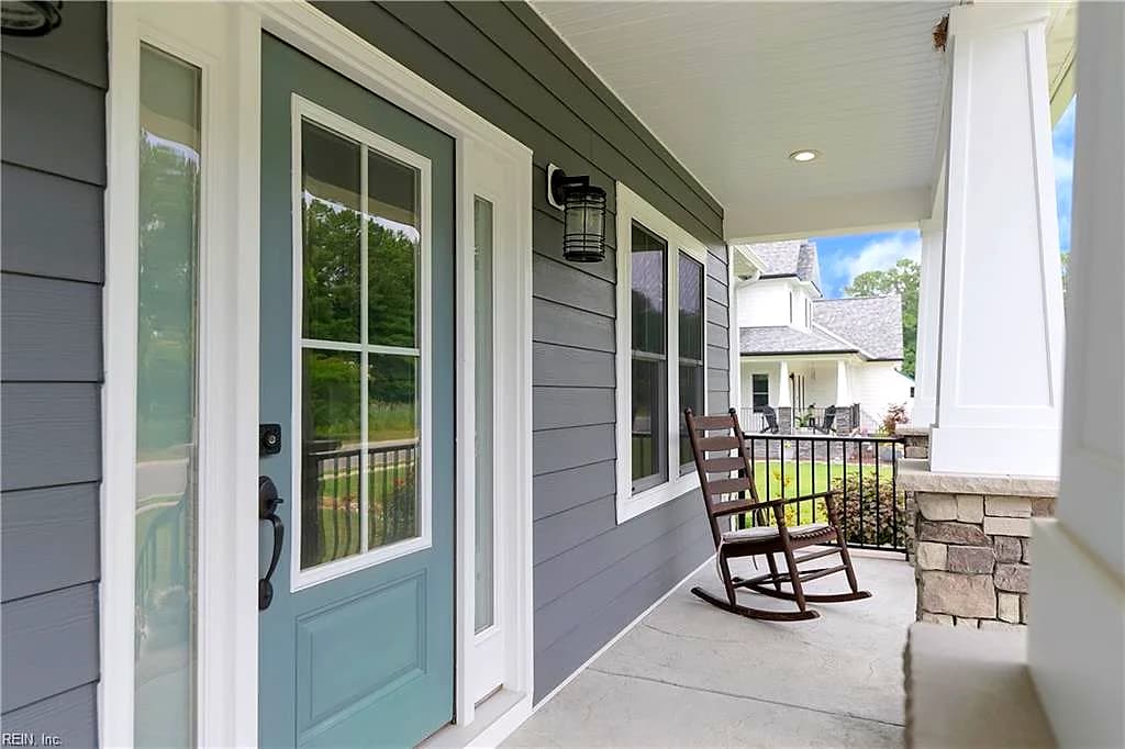 115 Osborn LN, SEAFORD VA 23696 - Photo 5