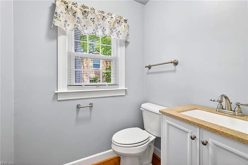 4005 Terry DR, CHESAPEAKE VA 23321 thumb 12