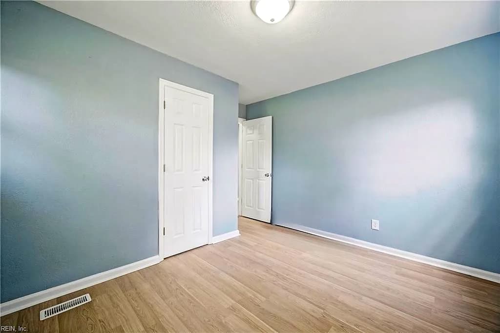 749 Holladay LN, VIRGINIABEACH VA 23455 thumb 9