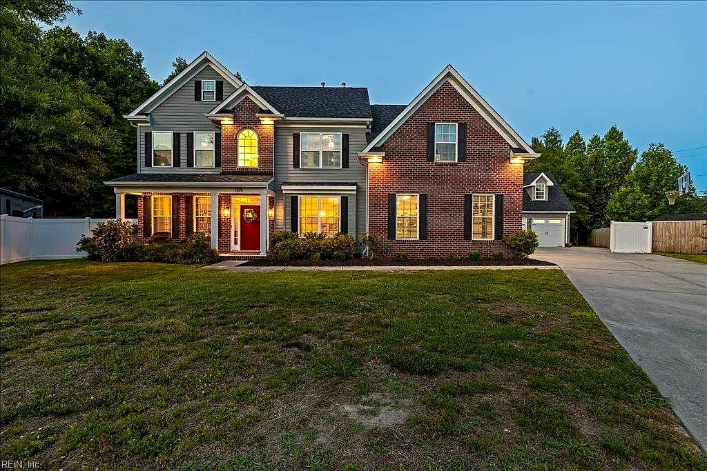 1109 Honey Bee CT, CHESAPEAKE VA 23322 - Main photo