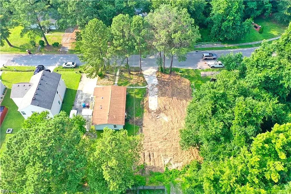 4999 Clifton ST, CHESAPEAKE VA 23321 - Photo 3