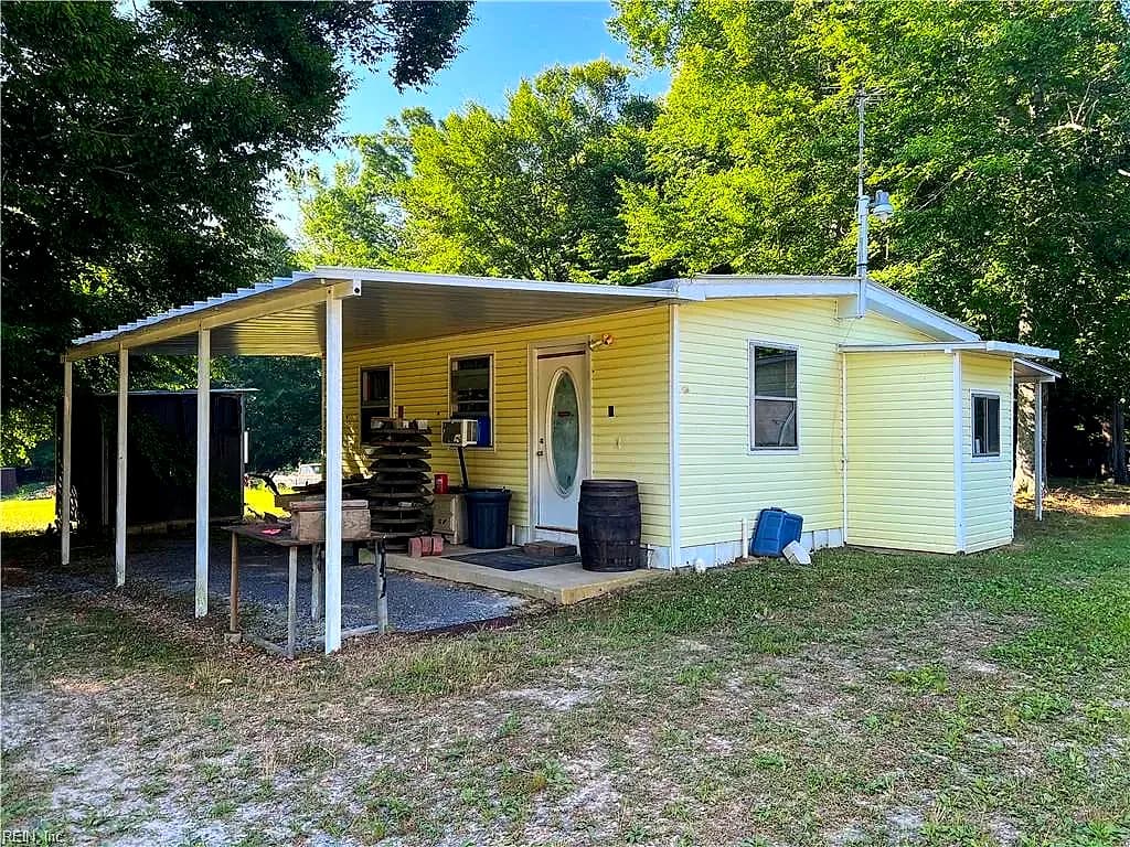 203 WATKINS MILL RD, SURRY VA 23883 - Photo 3