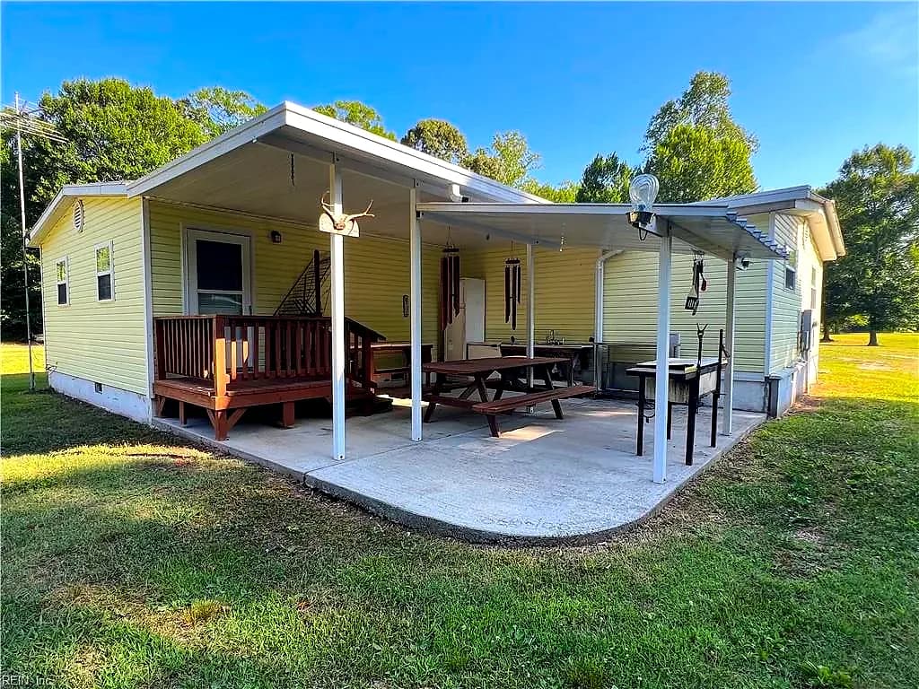 203 WATKINS MILL RD, SURRY VA 23883 - Photo 5