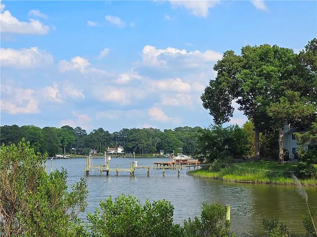 3000 Voyager CT, CHESAPEAKE VA 23321 - Photo 3