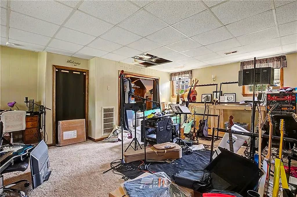 24209 Lovers LN, WINDSOR VA 23487 thumb 10
