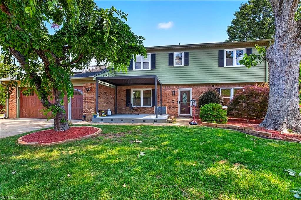 805 Sussex CT, VIRGINIA BEACH VA 23464 - Main photo