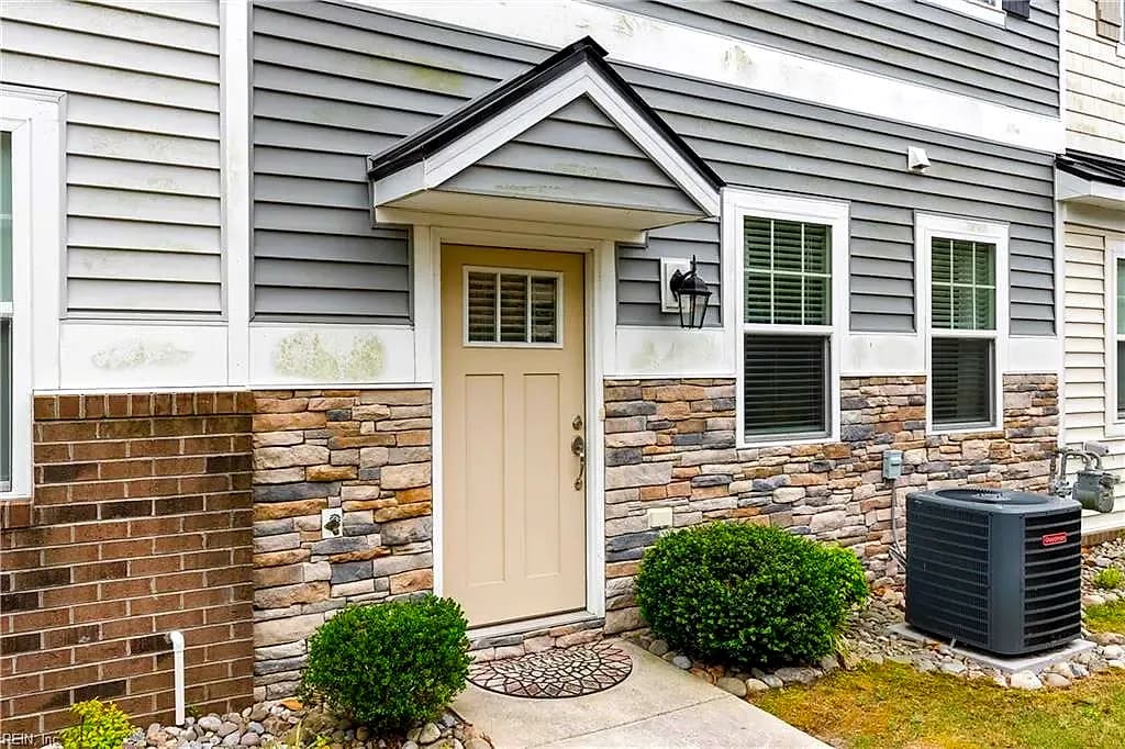 450 Asuza ST, CHESAPEAKE VA 23323 thumb 8