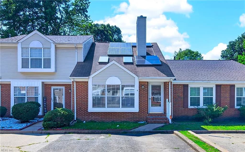 4 Chinaberry PL, HAMPTON VA 23666 - Main photo