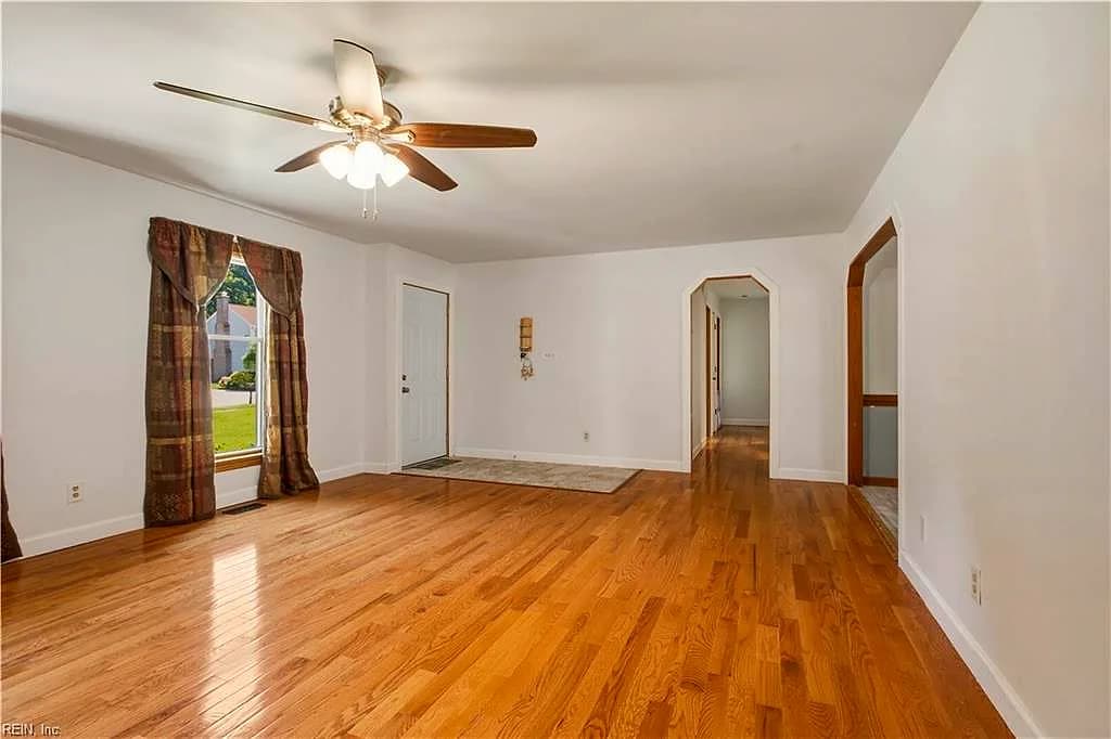 5529 Greenbrook DR, PORTSMOUTH VA 23703 - Photo 5