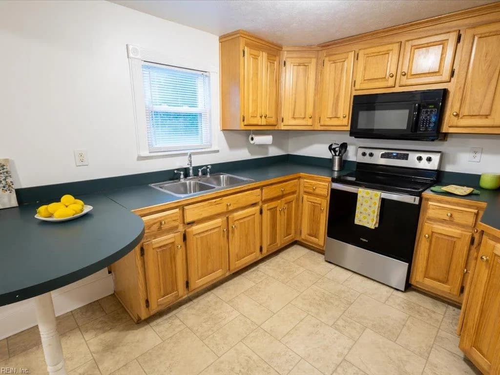 10804 Smiths Neck RD, CARROLLTON VA 23314 thumb 12