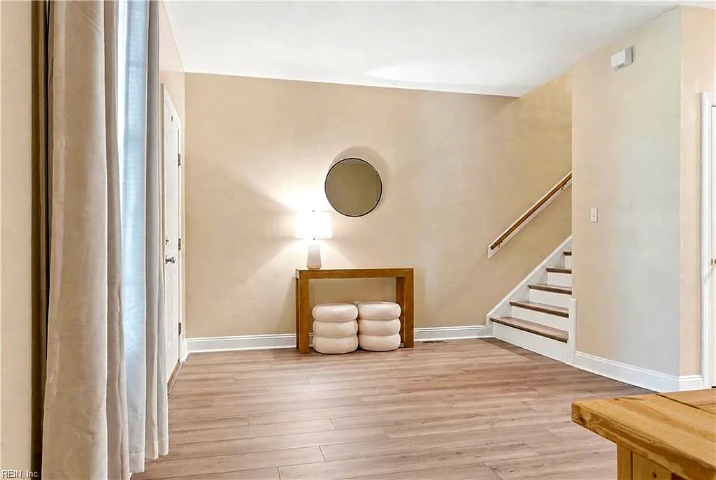 200 Maple AVE #E, NORFOLK VA 23503 - Photo 3