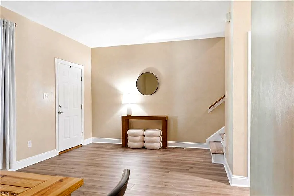 200 Maple AVE #E, NORFOLK VA 23503 - Photo 5