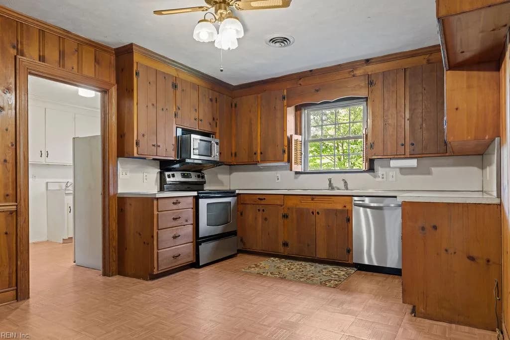 18365 Virginia AVE, BOYKINS VA 23827 thumb 10