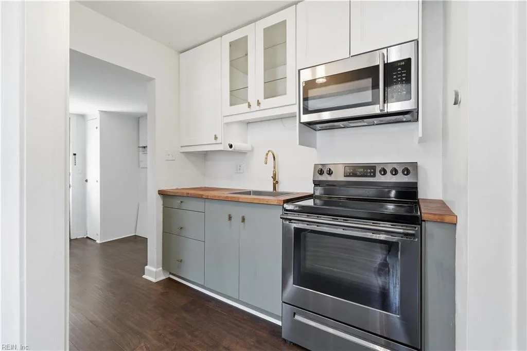 231 Lenox AVE, NORFOLK VA 23503 - Photo 5