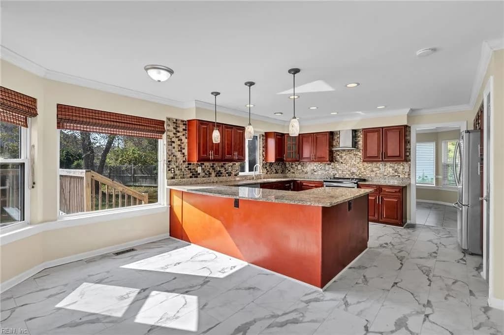 933 Sandoval DR, VIRGINIA BEACH VA 23454 thumb 11