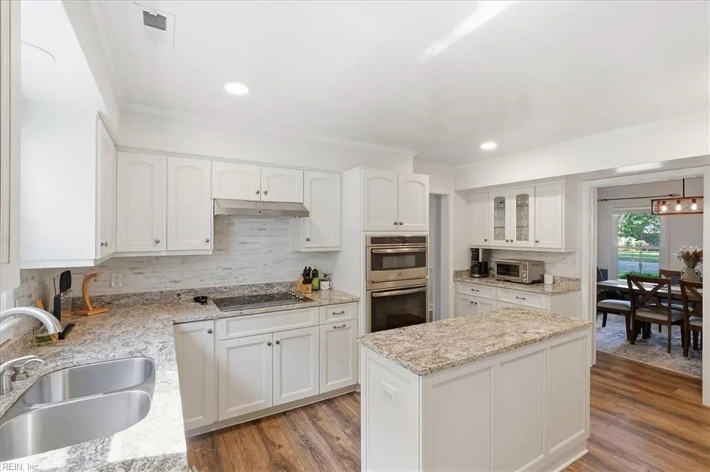 1321 Paramore DR, VIRGINIA BEACH VA 23454 thumb 9
