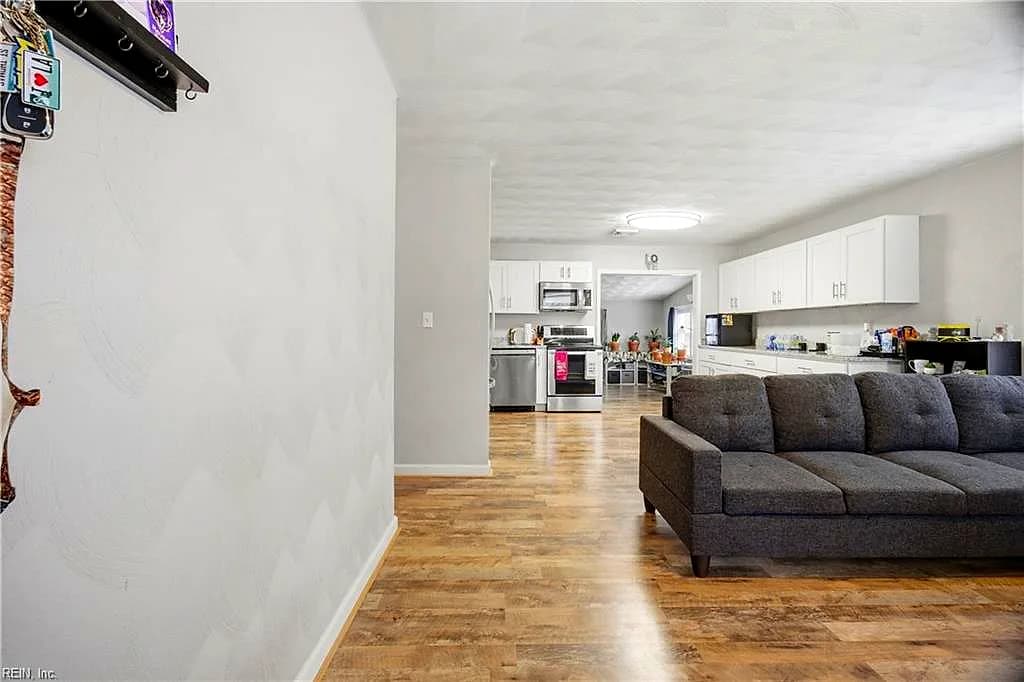 1521 Morgan DR, HAMPTON VA 23663 thumb 7