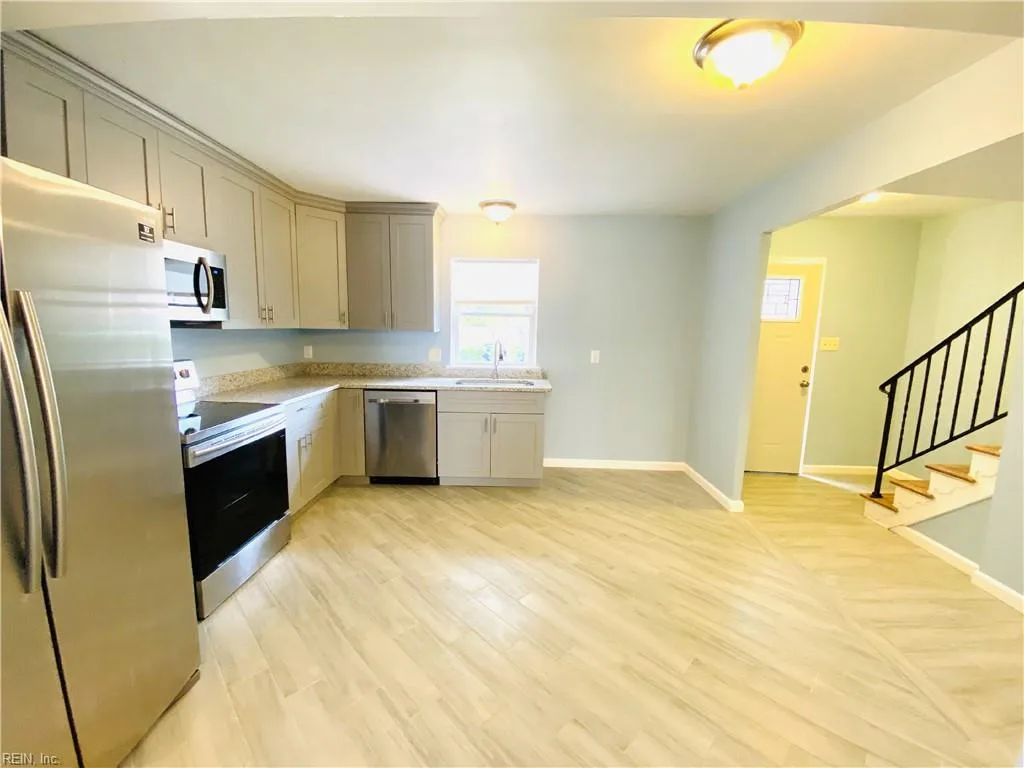 710 White Hall LN, VIRGINIABEACH VA 23462 thumb 11