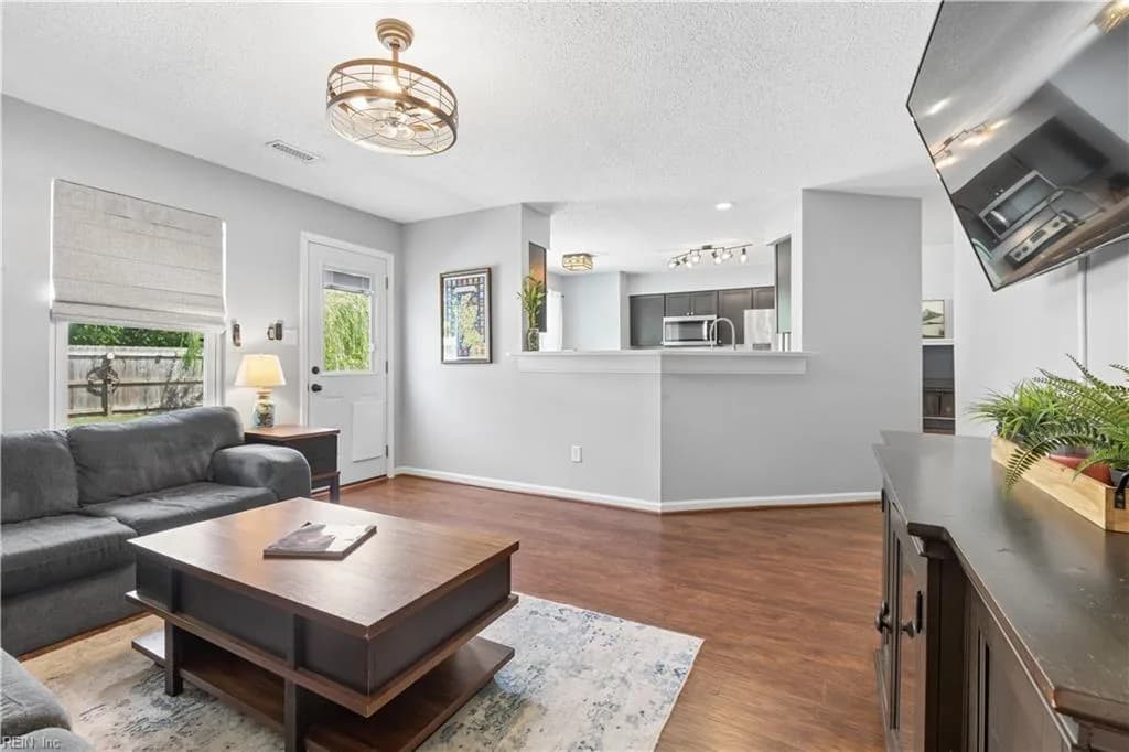 106 Kincaid LN, HAMPTON VA 23666 thumb 10