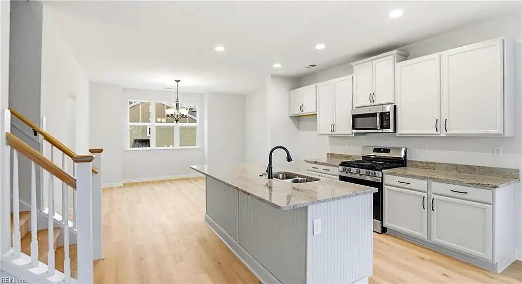 1007 Serene RD #102, SUFFOLK VA 23435 thumb 12