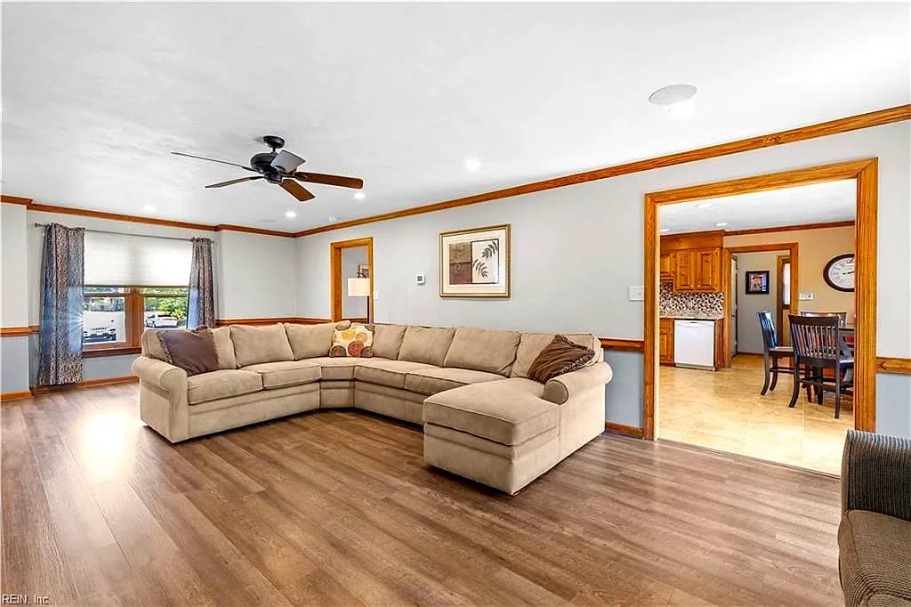 627 Bartell DR, CHESAPEAKE VA 23322 thumb 10