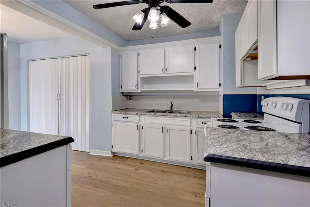 11 Thornrose AVE, HAMPTON VA 23669 thumb 11