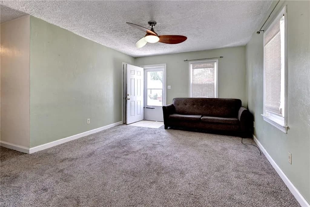 11 Thornrose AVE, HAMPTON VA 23669 thumb 7
