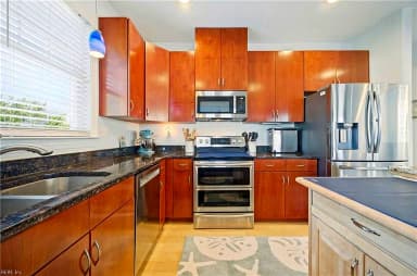 623 W Ocean View AVE, NORFOLK VA 23503 thumb 7