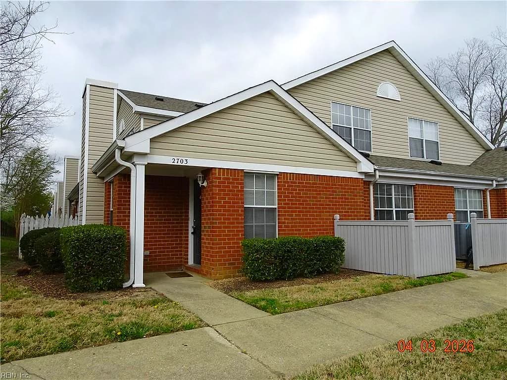 2703 Westgate CIR, WILLIAMSBURG VA 23185 - Photo 2