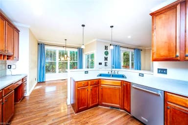 101 Lafayette Pointe NONE, CARROLLTON VA 23314 thumb 11