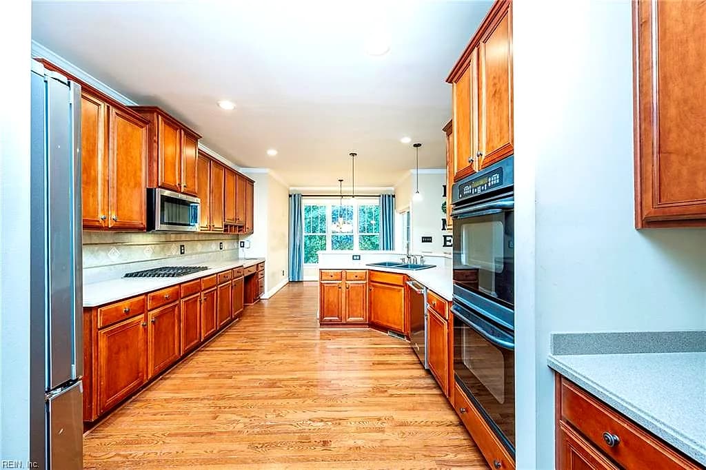 101 Lafayette Pointe NONE, CARROLLTON VA 23314 thumb 8