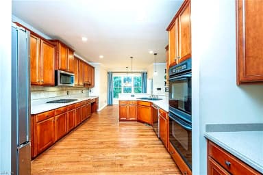 101 Lafayette Pointe NONE, CARROLLTON VA 23314 thumb 8