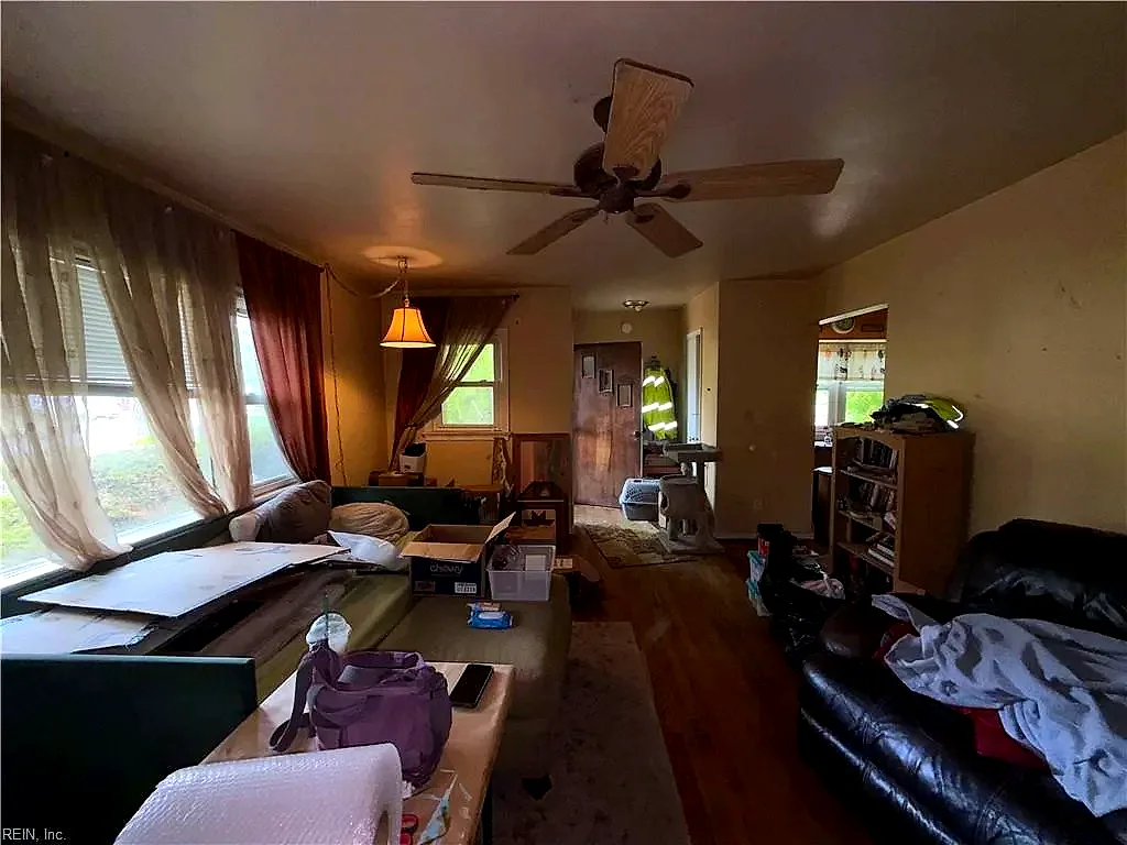 864 E Sparrow RD, VIRGINIA BEACH VA 23464 - Photo 4