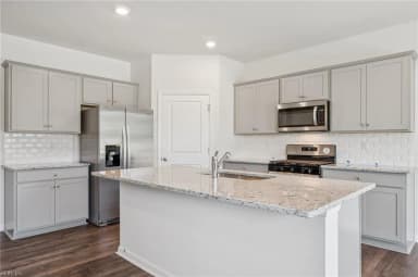 1019 Eastport PL, SUFFOLK VA 23435 thumb 3