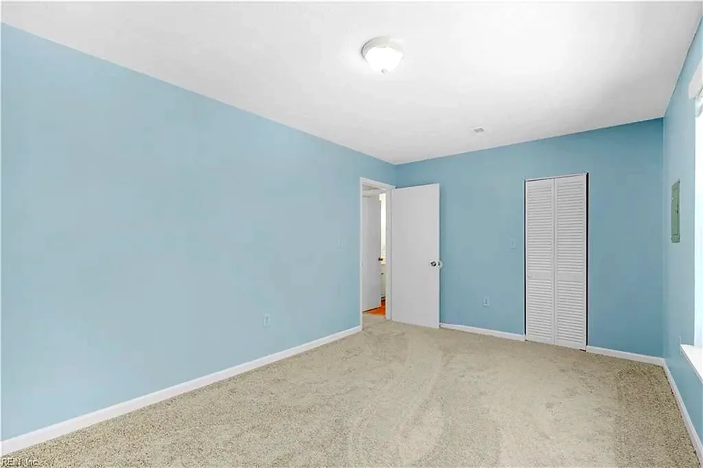 6661 Cedar Lake DR #6, GLOUCESTER VA 23061 thumb 11