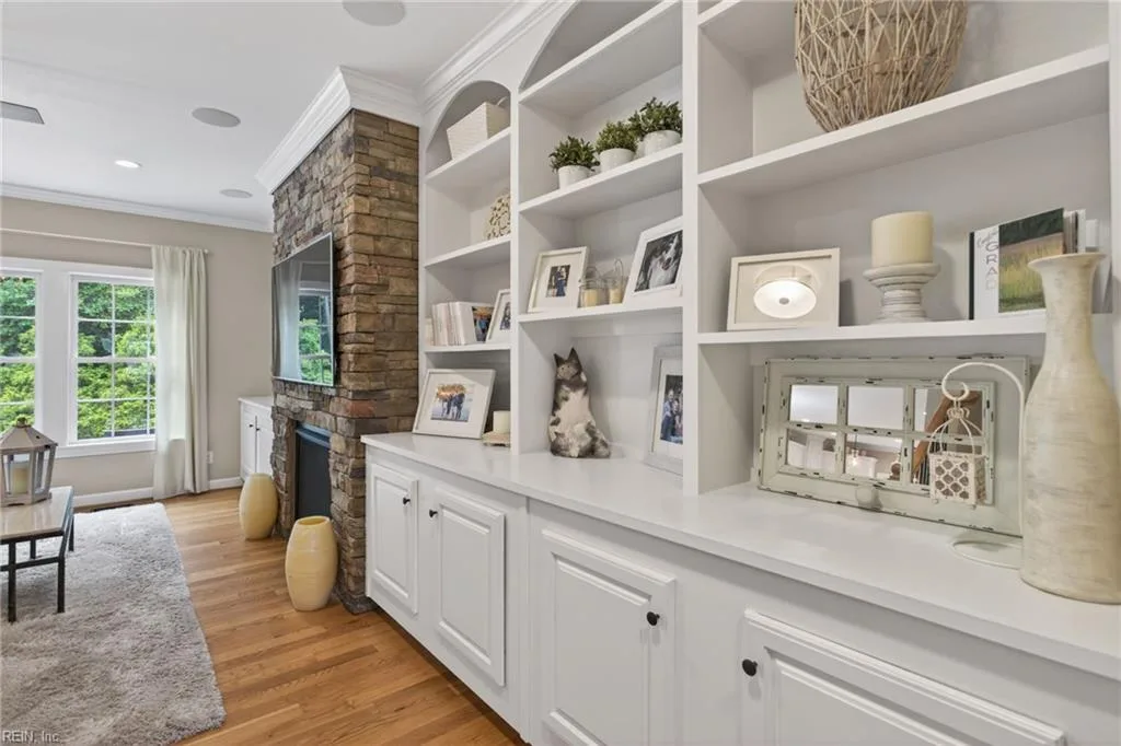118 Collington RN, YORKTOWN VA 23693 thumb 9