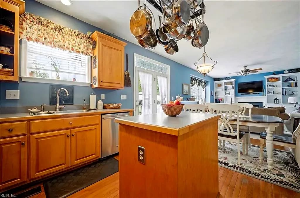 23083 Harbor Towne DR, CARROLLTON VA 23314 thumb 11