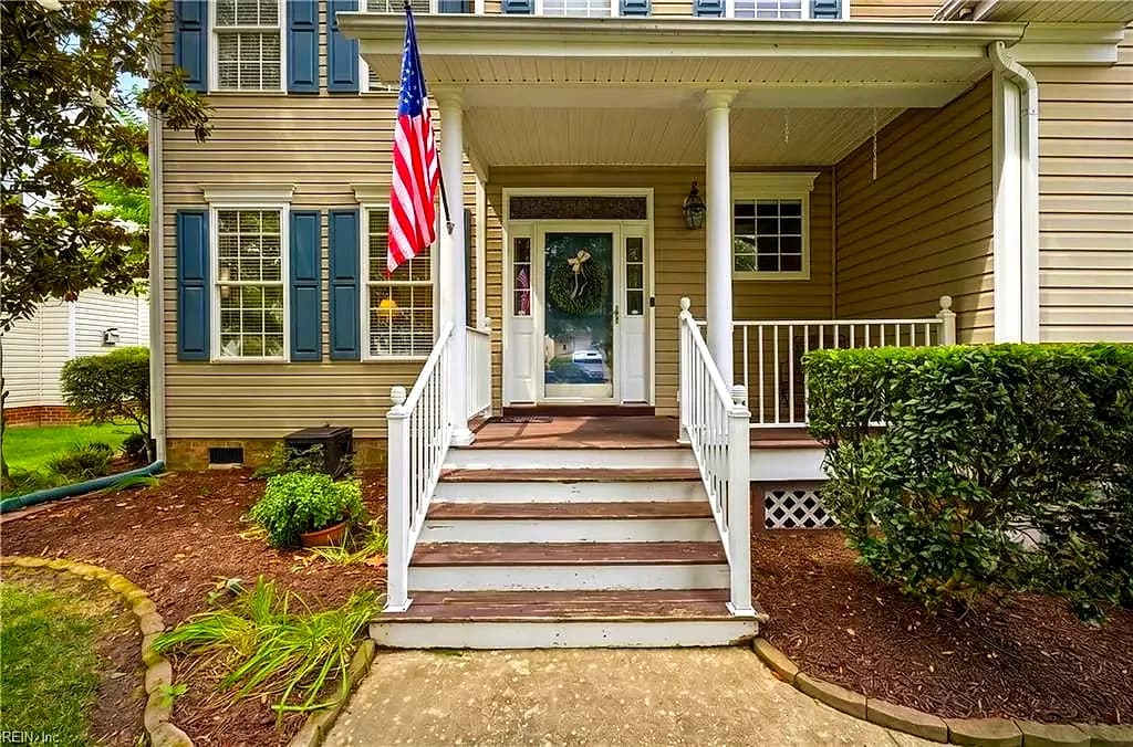 23083 Harbor Towne DR, CARROLLTON VA 23314 - Photo 5