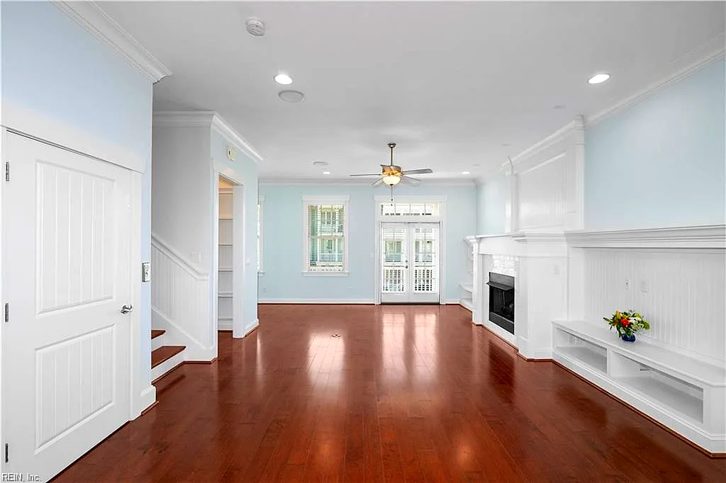 4176 E Beach DR, NORFOLK VA 23518 thumb 9