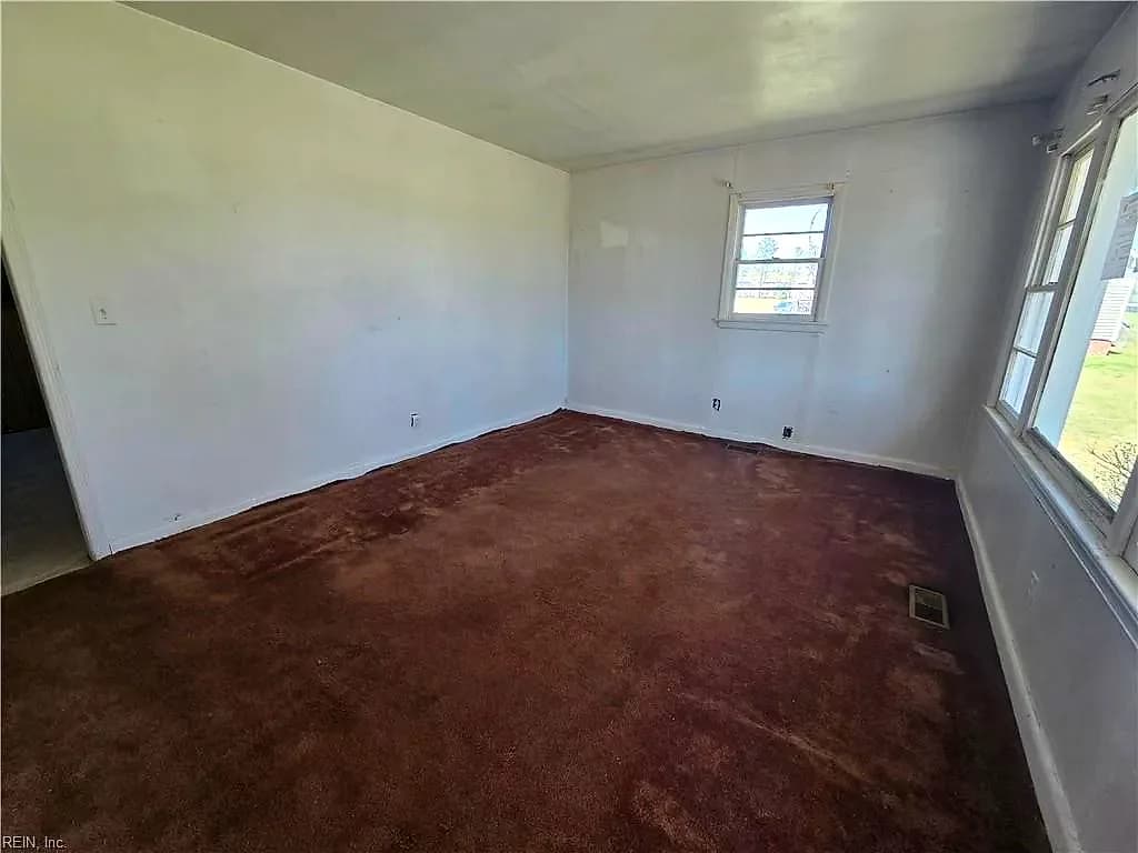 5333 Godwin BLVD, SUFFOLK VA 23434 - Photo 5