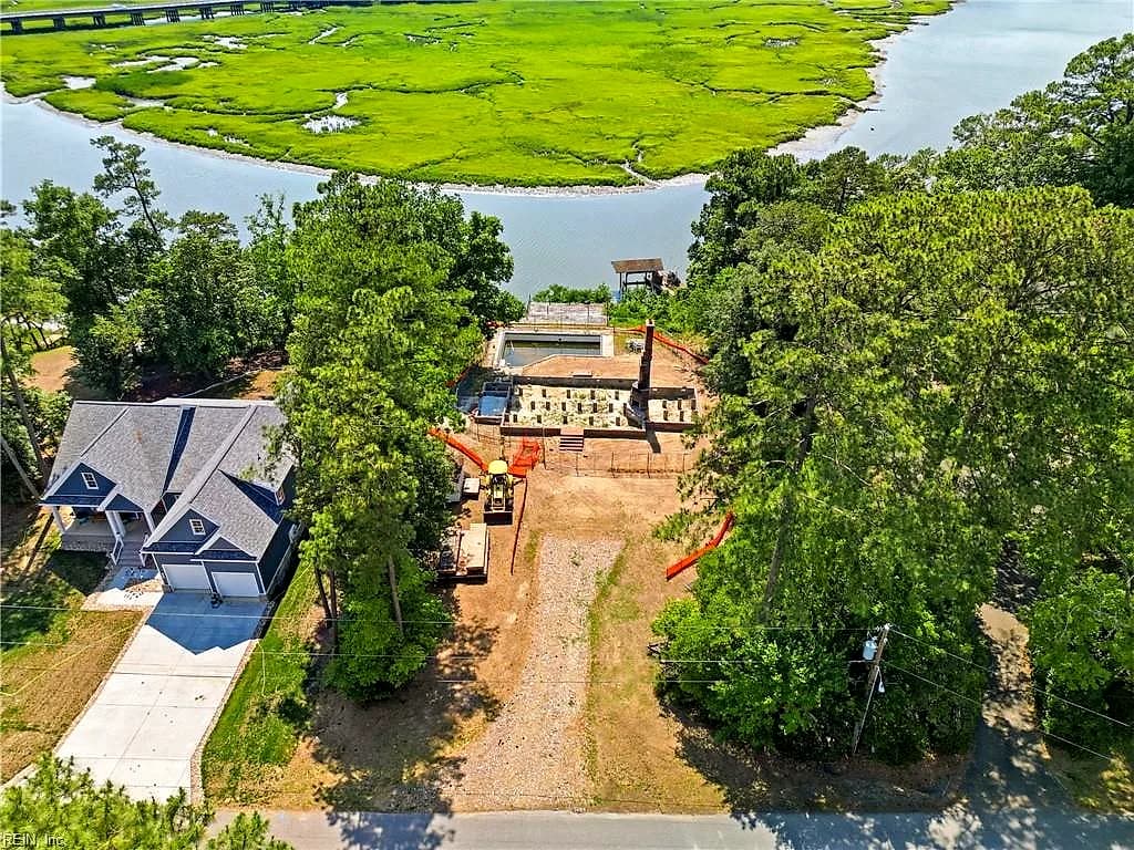1502 Magruder RD, SMITHFIELD VA 23430 - Photo 3