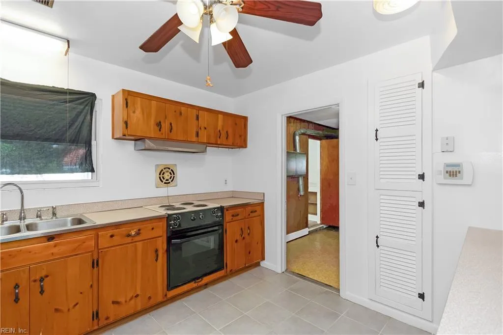 801 Lemaster AVE, HAMPTON VA 23669 thumb 10
