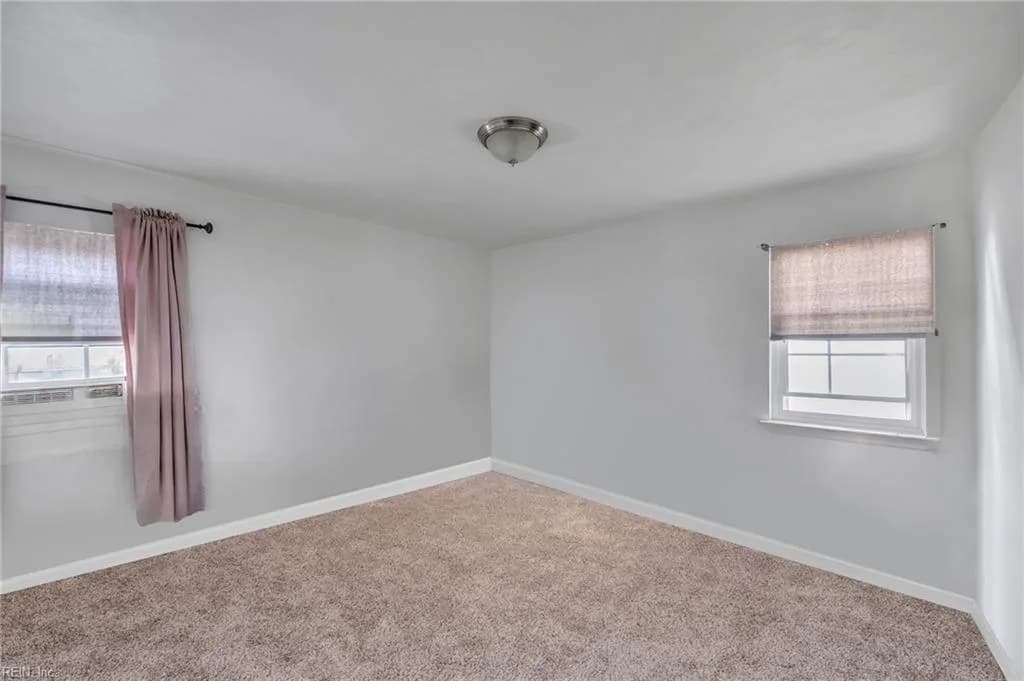 2305 Palmyra ST, NORFOLK VA 23513 thumb 7