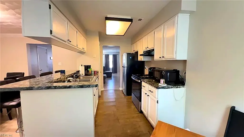 17 S Gawain WAY, HAMPTON VA 23669 thumb 6