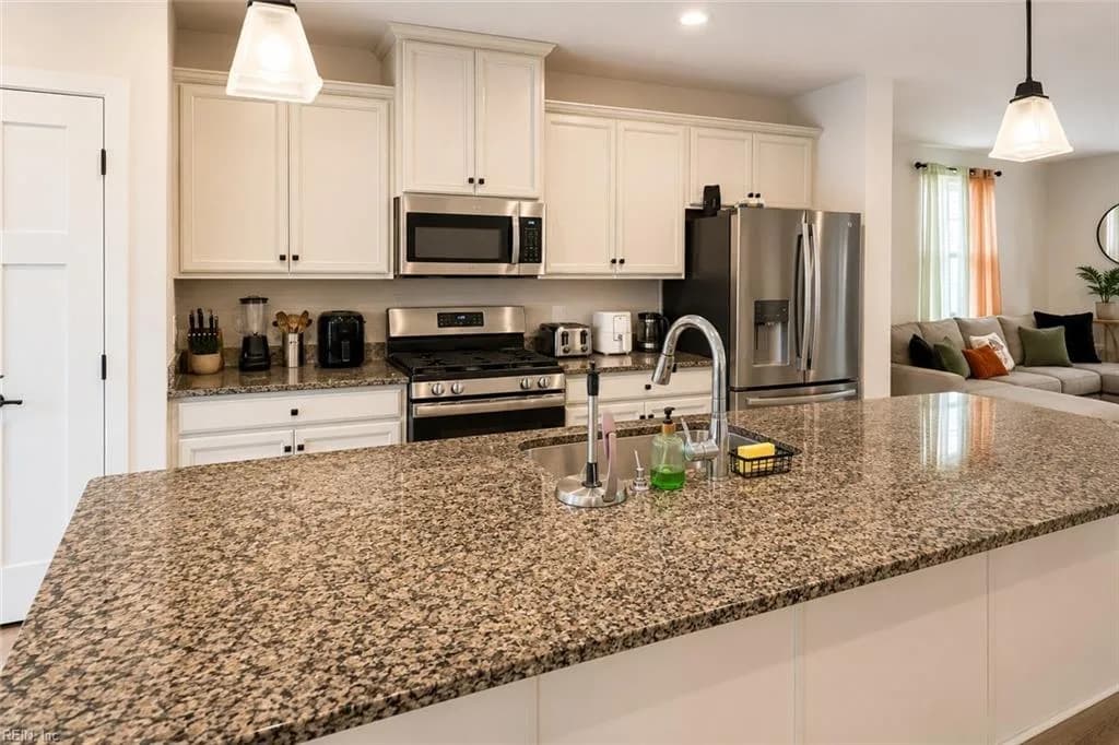 181 Cedar Crest DR, SMITHFIELD VA 23430 thumb 11
