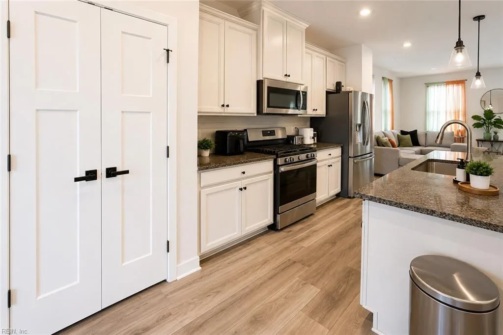 181 Cedar Crest DR, SMITHFIELD VA 23430 thumb 12